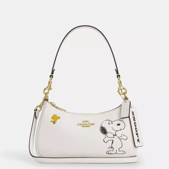 Coach X Peanuts Teri Shoulder Bag With Snoopy - Picture 1 of 8